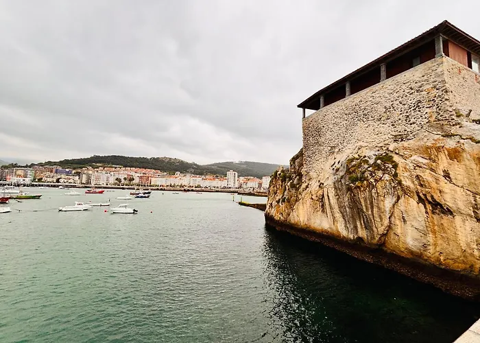 Puerto De * Castro Urdiales